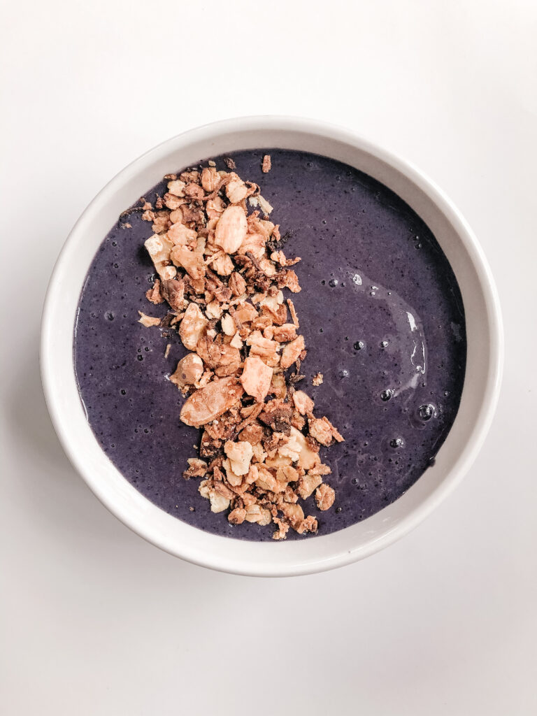 vanilla-coconut-granola