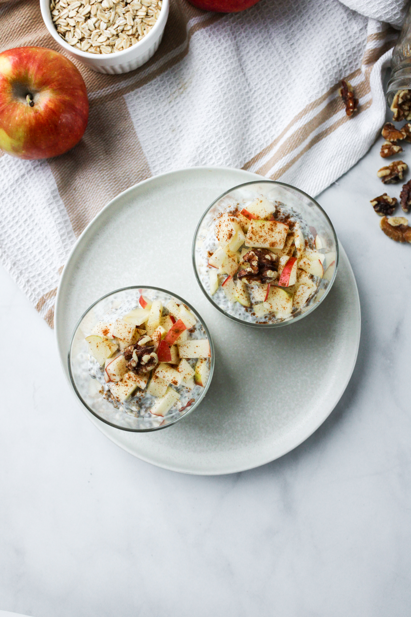 apple pie overnight oats