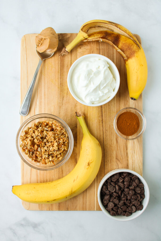 peanut butter banana yogurt bowl ingredients