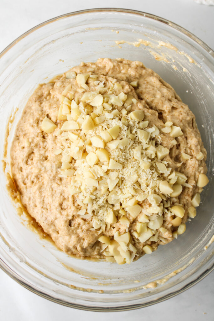 macadamia banana loaf batter in a glass bowl